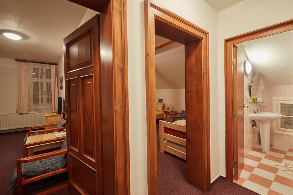 Penzion Flora Janské Lázně Habitación foto